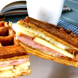 Waffle Sandwich | Cornmeal waffles surround apples, ham and cheese to create the ultimate breakfast sandwich!! | homemadeandyummy.com