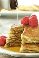 Nutritious Oatmeal Chia Pancakes with Kefir are hearty and delicious. Traditional pancakes are kicked up a notch. Healthy and satisfying. Perfect for dinner too. | homemadeandyummy.com
