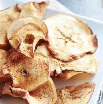 Apple chips made in the air fryer.