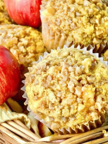 Fresh Apple Muffins Featured Image