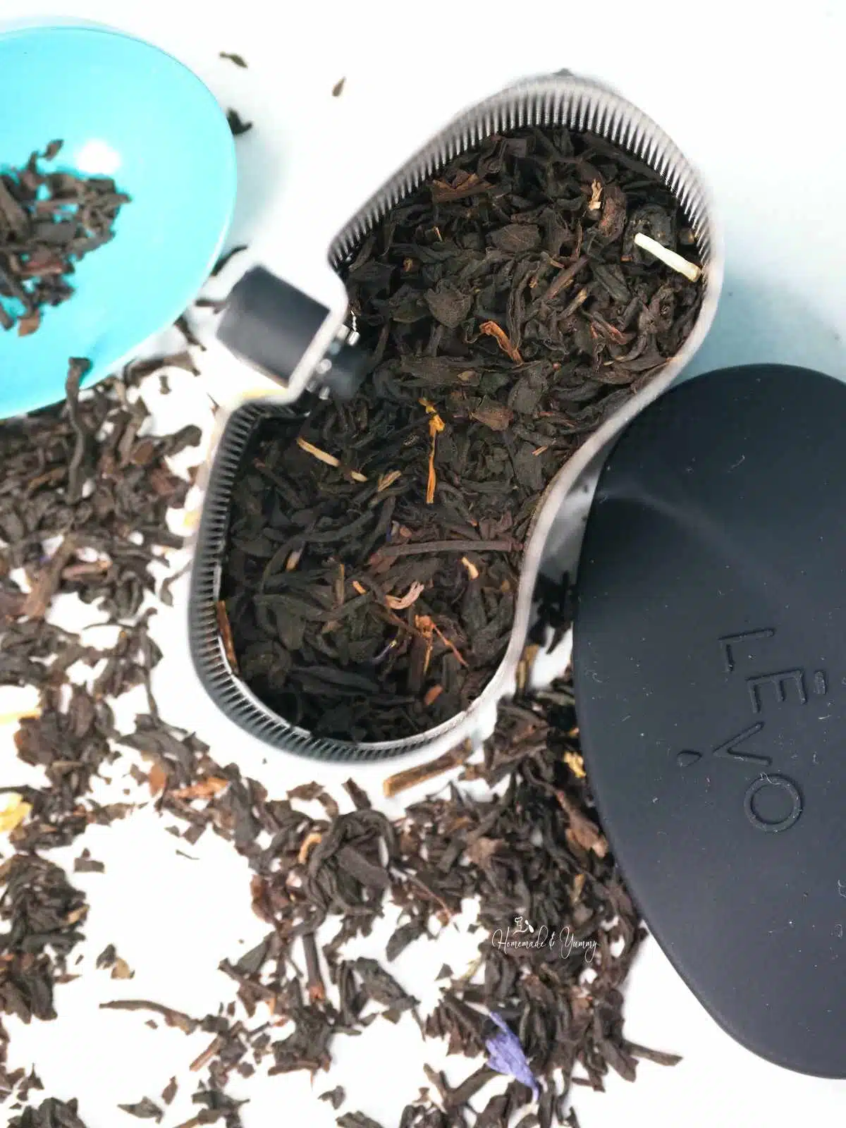 Loose tea placed in the herb pod