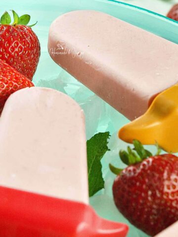 Strawberry Cheesecake Popsicle Featured Image