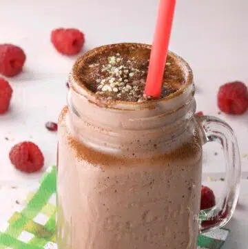 Chocolate Hemp Smoothie perfect for breakfast or lunch.