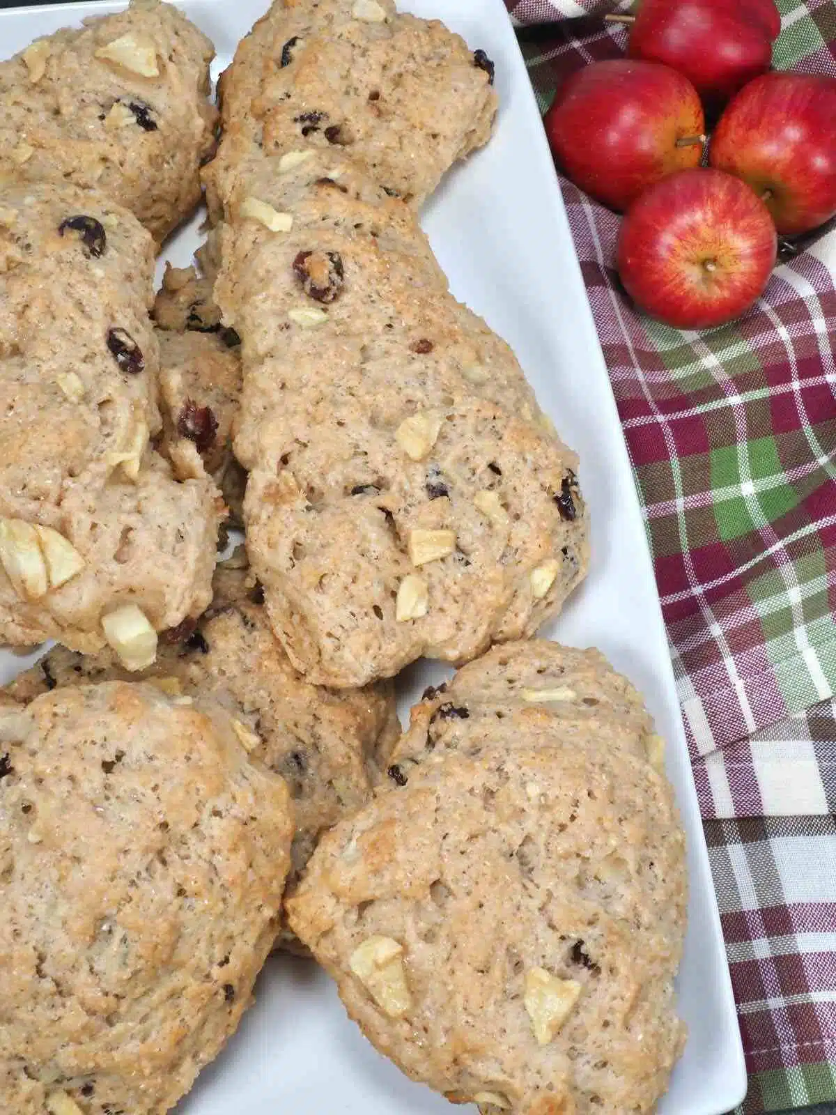 Easy scone recipe with apples and cranberries.