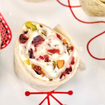 Holiday pinwheels with cranberries and cream cheese.