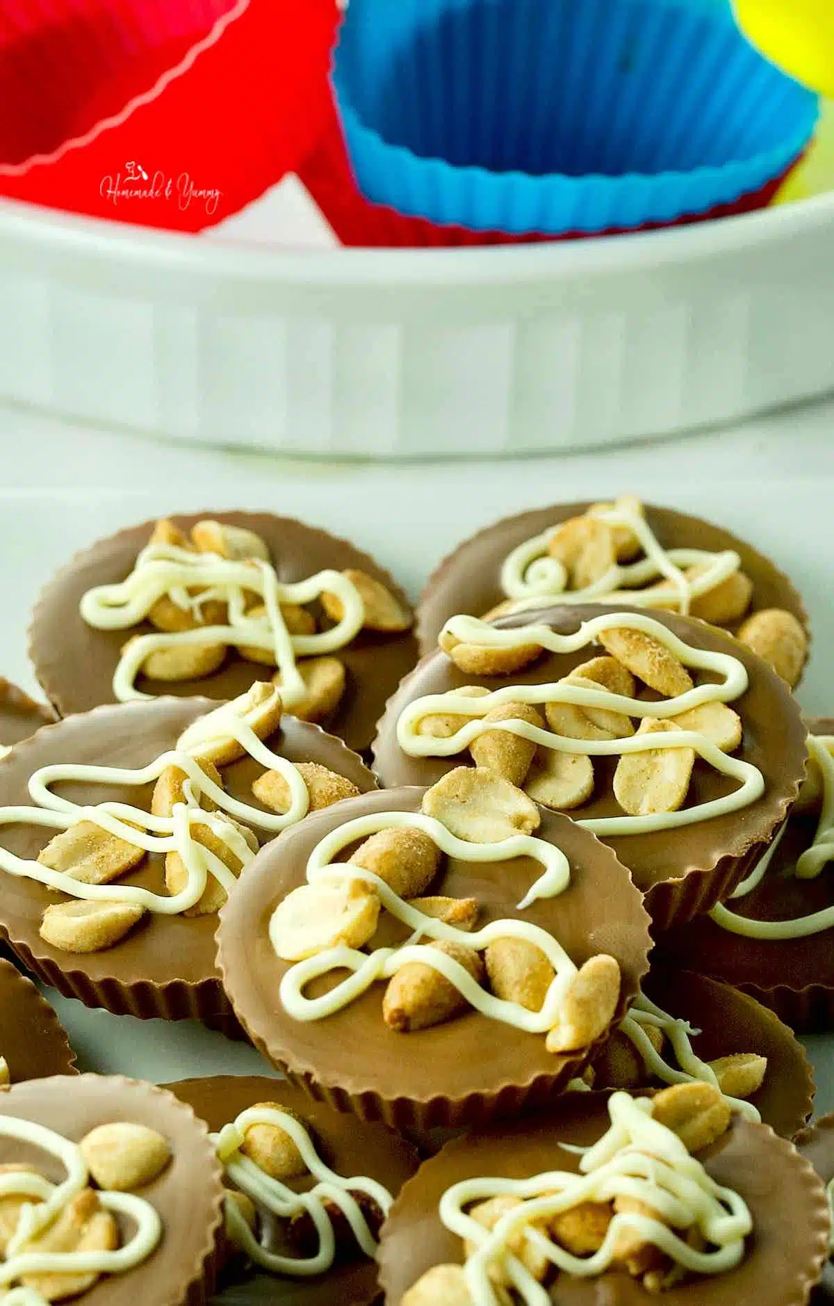 Delicious peanut butter chocolate bites ready to eat.