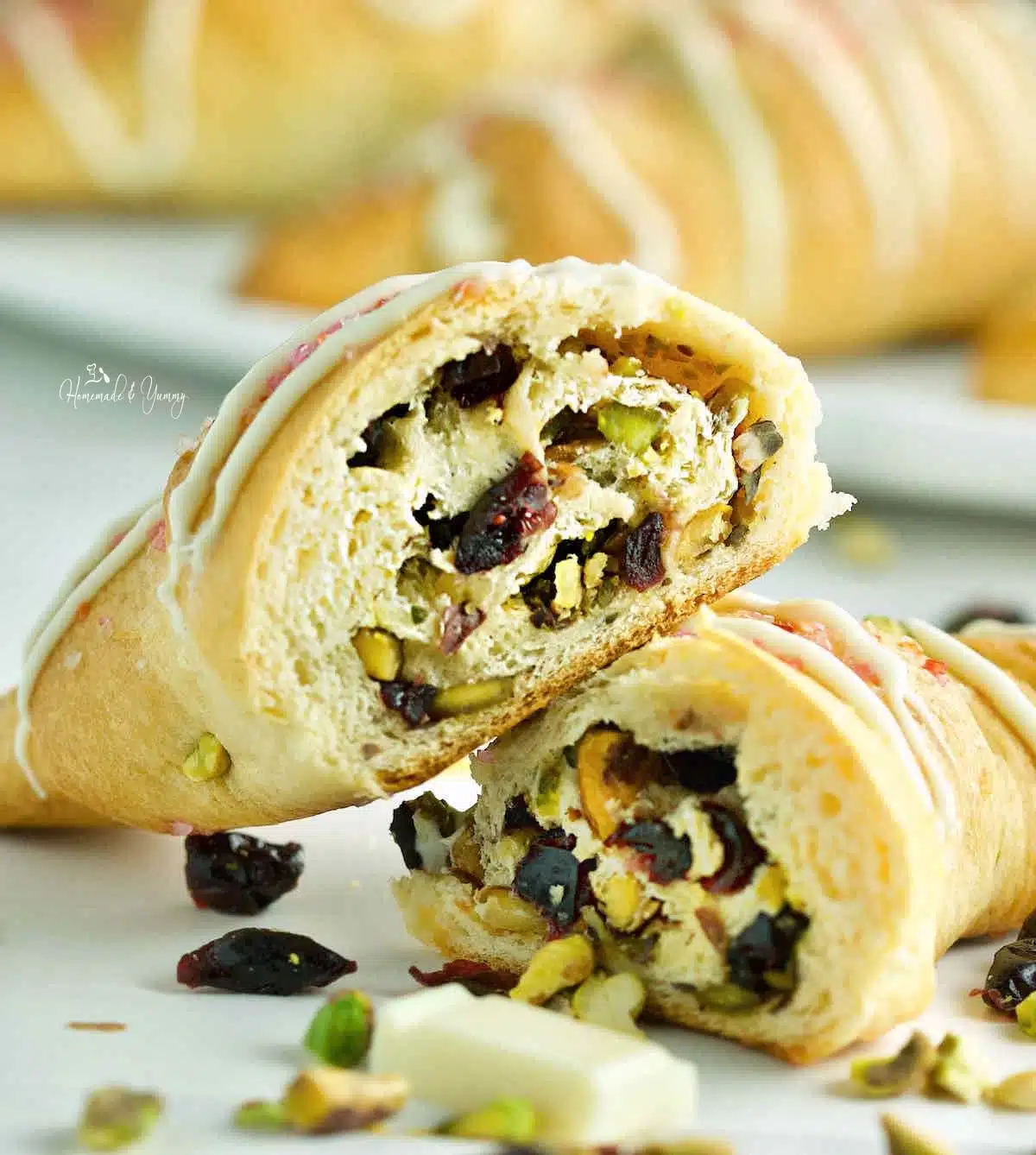 Stuffed Christmas croissants with cranberries and pistachios.