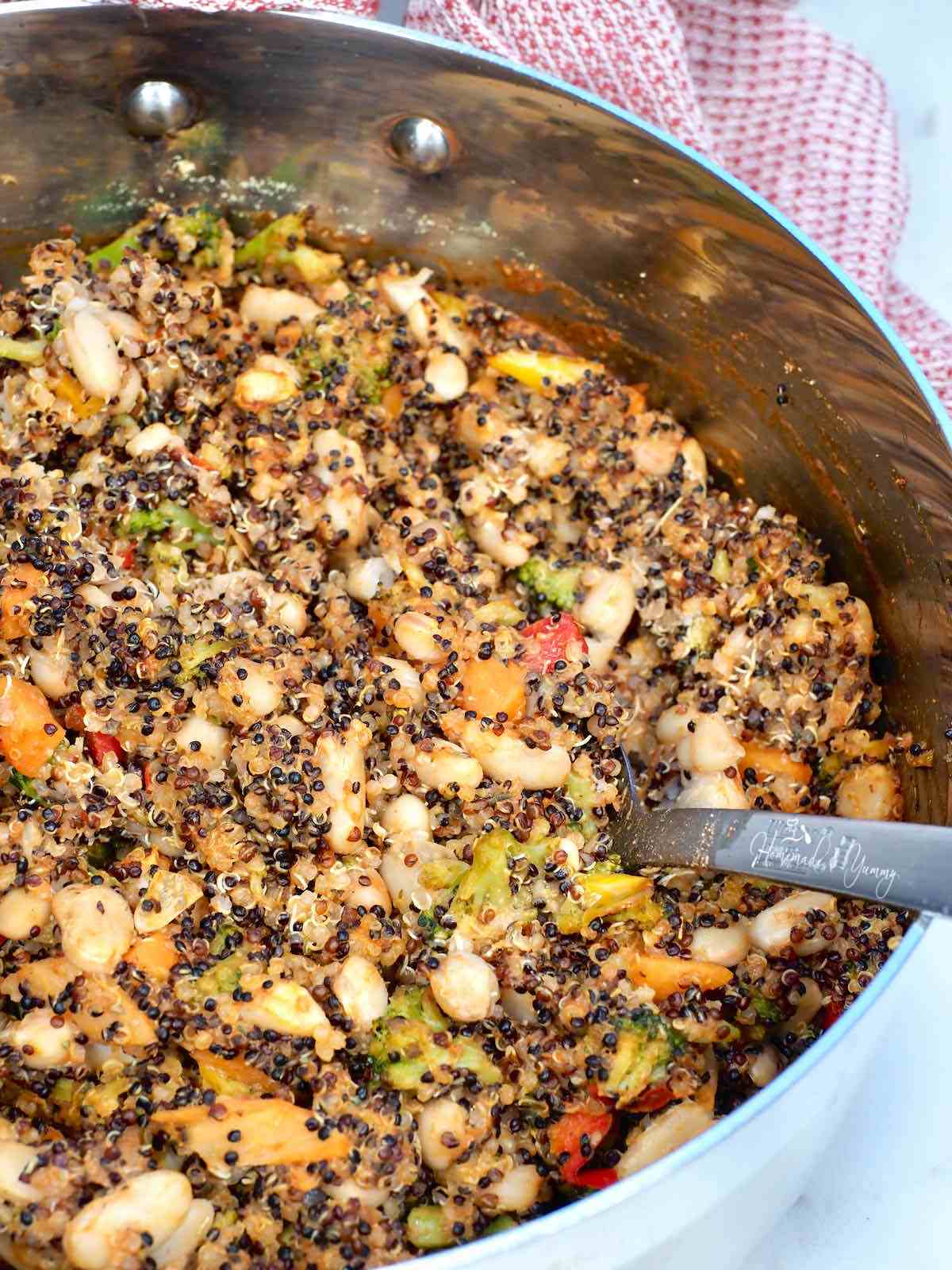 Baked casserole with quinoa, vegetables and beans.