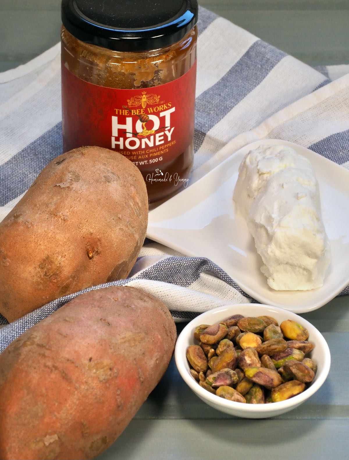 Ingredients for making stuffed sweet potatoes.