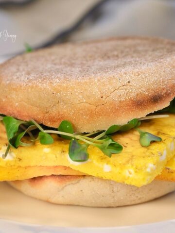 Easy baked egg sandwiches for breakfast.